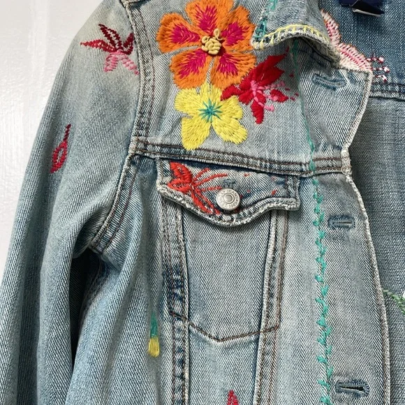 Vintage Gap embroidered jacket - Picture 8 of 11